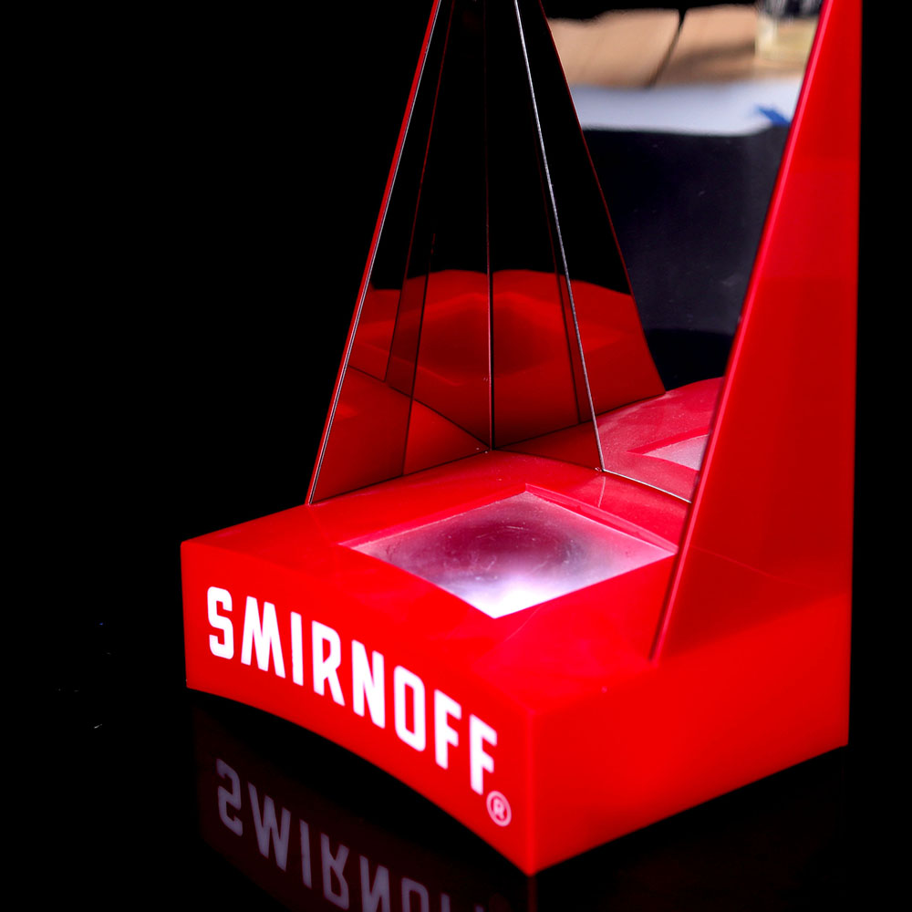 定制亚克力台面架桌面酒水饮料亚克力红色发光展示架