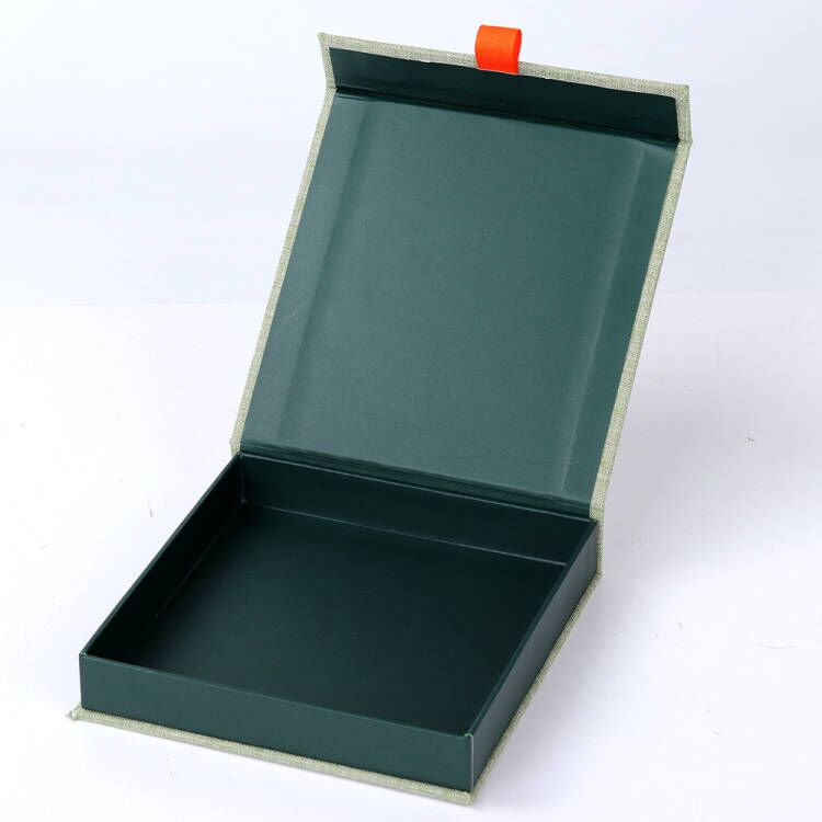 豪华麻布翻盖磁铁纸质包装盒定制LOGO 豪华麻布翻盖磁铁纸质包装盒定制LOGO