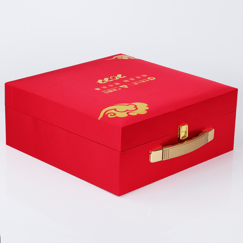 中国人寿&广发银行定制的高端商务手提箱礼品盒