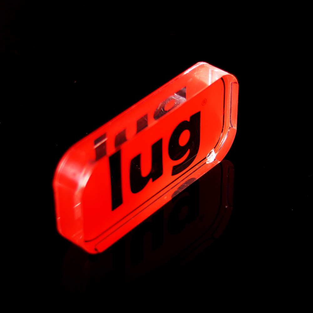 工厂批发定制桌面有机玻璃方块LOGO牌亚克力LED发光LOGO标识牌质量保证
